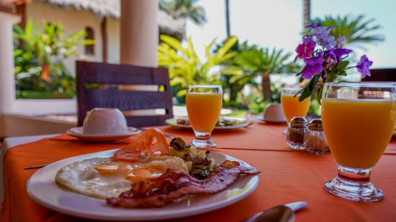 Tropicana Hotel Puerto Vallarta Ngoại thất bức ảnh