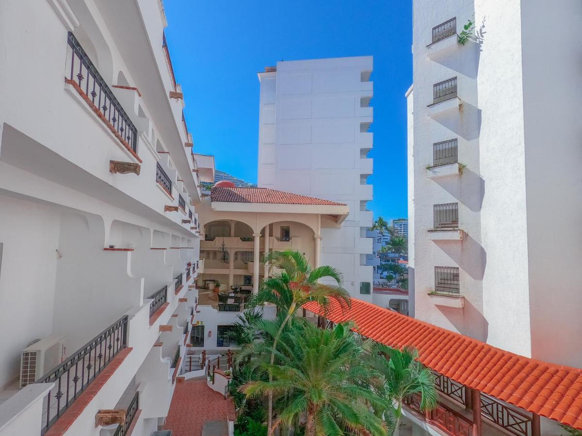 Tropicana Hotel Puerto Vallarta Ngoại thất bức ảnh