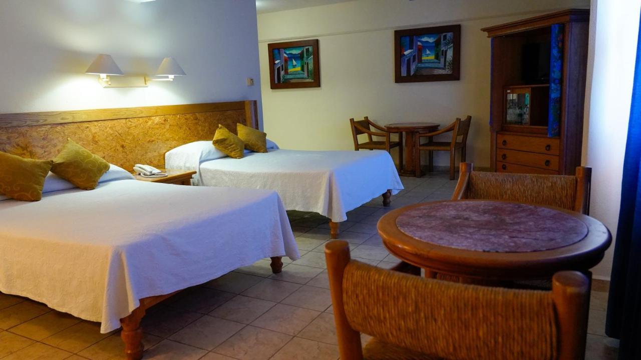 Tropicana Hotel Puerto Vallarta Ngoại thất bức ảnh